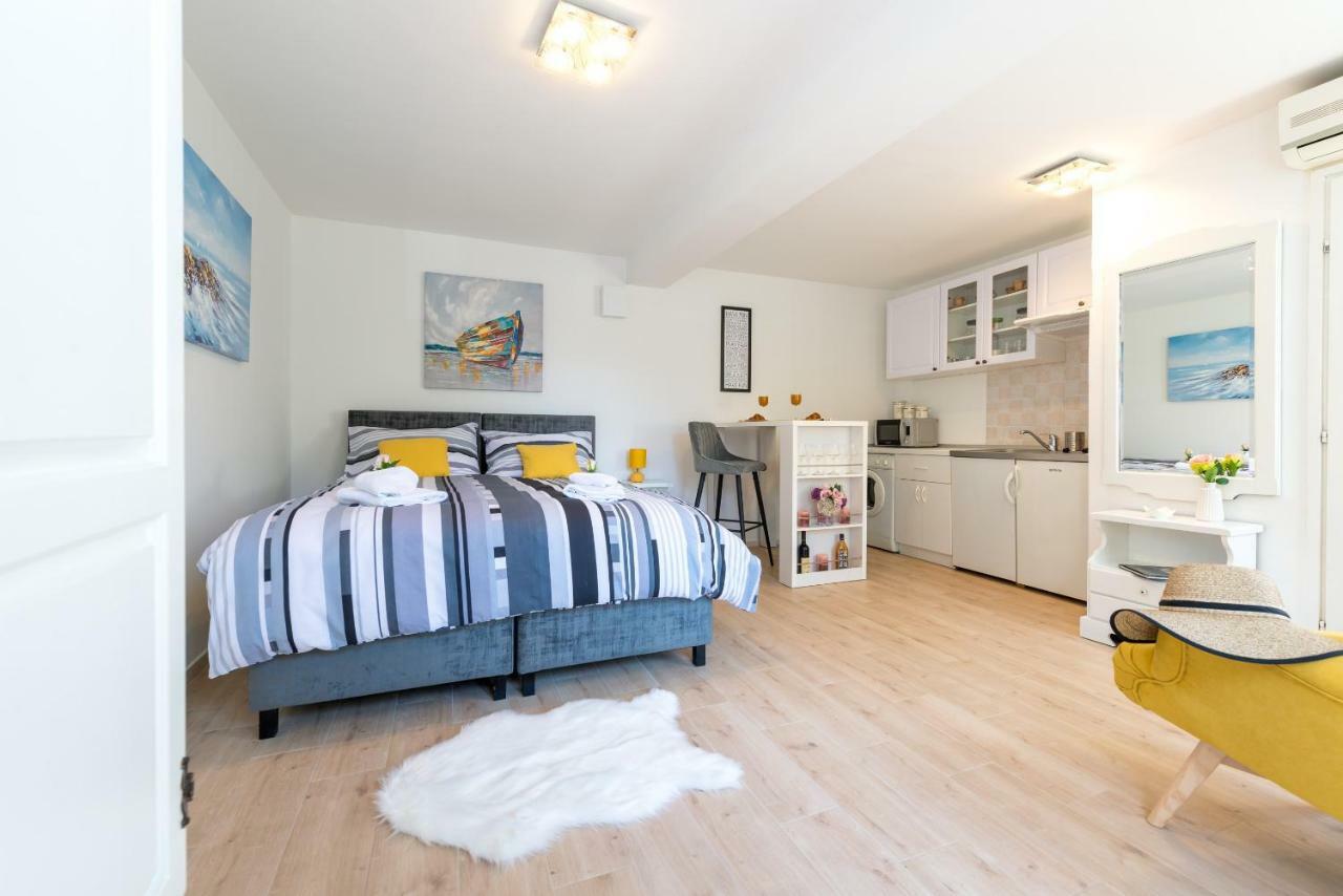 Apartments Luna Dubrovnik Bagian luar foto