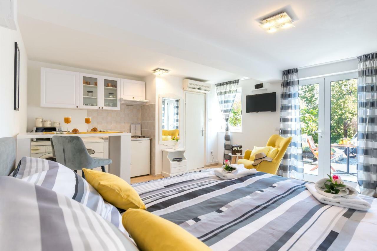 Apartments Luna Dubrovnik Bagian luar foto